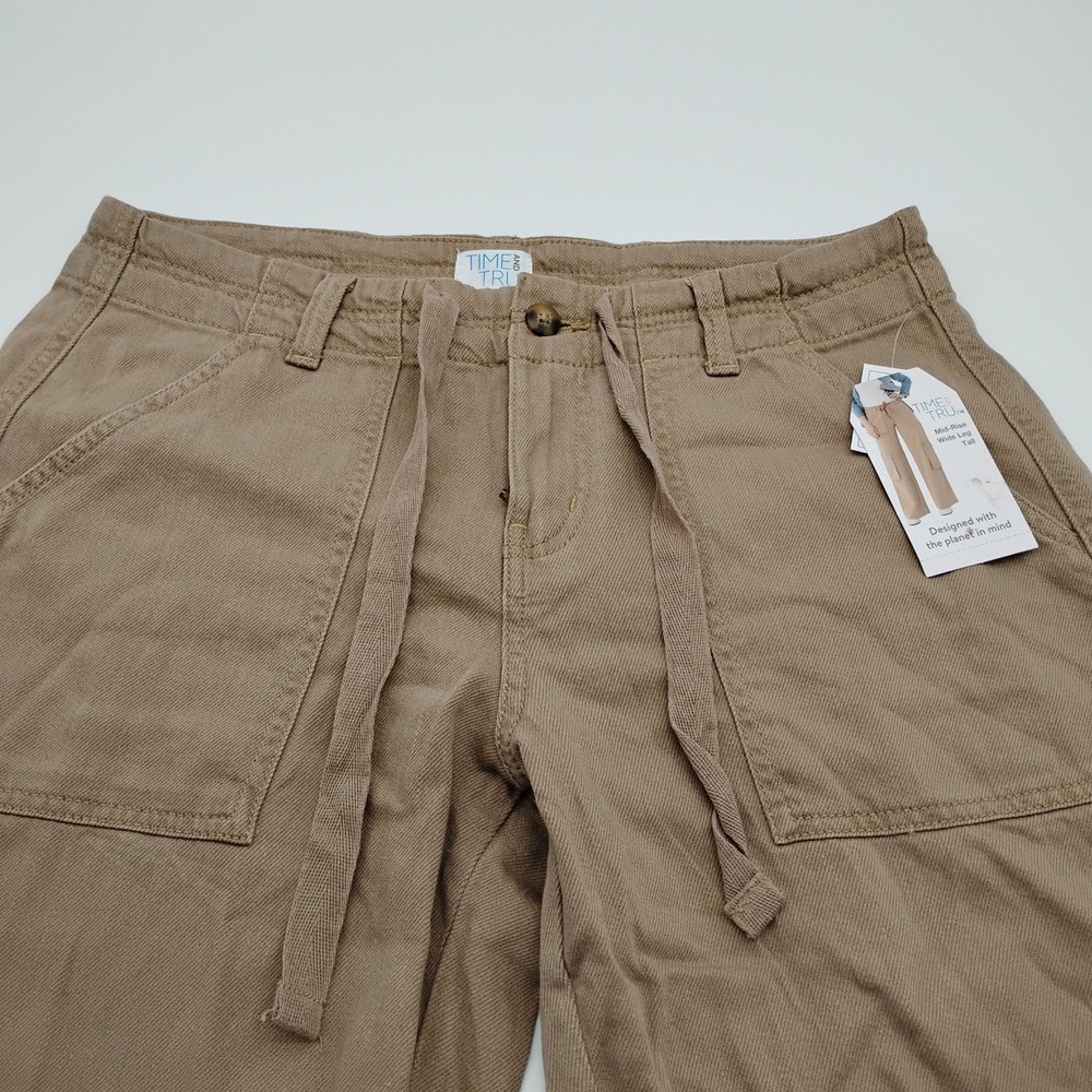 Time and Tru Womens Relaxed Cargo Pants Ermine Brown Wide Leg Tall Size 10 NWT - Picture 4 of 15